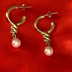 14 Karat Gold &Dangling Pearl Earrings
